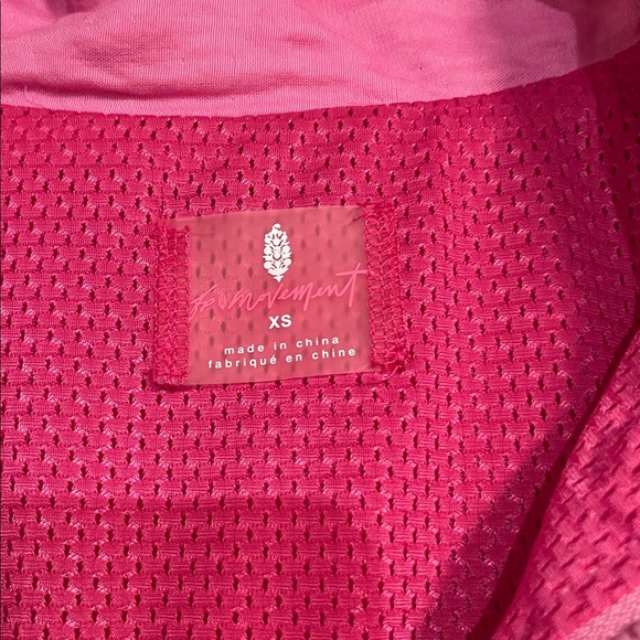 FREE PEOPLE MOVEMENT LETS GO OUT PULLOVER WINDBREAKER PINK RUFFLES ZIP UP XS - Picture 4 of 7